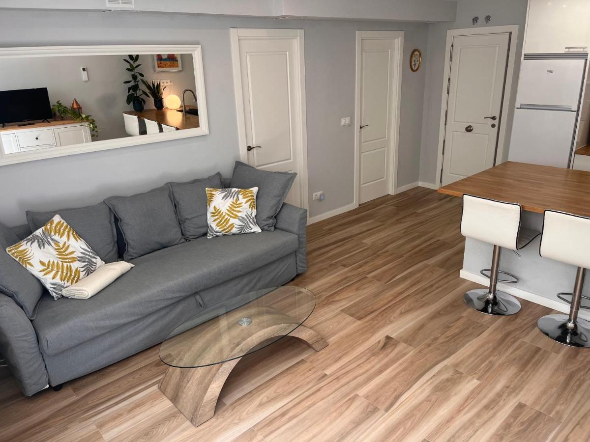 Modern Studio By The Airport-Ifema - Madrid — Photos 3